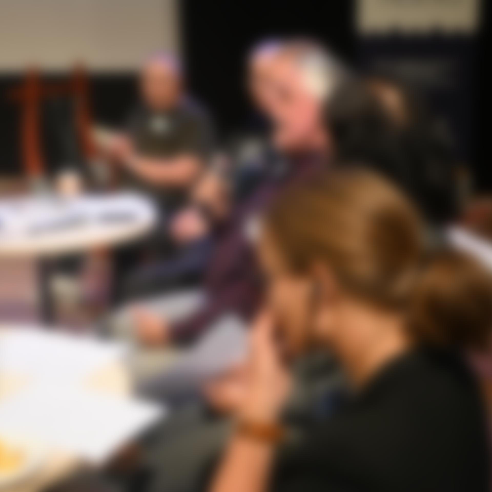 2024-mi Tiliup ataatsimeersuartitsinerani DTU-mi ilinniartunut qimusseq qanoq tikikkuminarssarnissaanut unammisitsivugut (Hackathon) unammisitsivugut. Aalajangiisartussat tamanut tulluarsakkamik ilusilersuinermik ilisimasaqartuupput, qimussertartut peqatigiiffianeersuupput, innarluutillit peqatigiiffianeersuupput aamma innarluutillit pillugit oqaaseqartartumeersuupput.